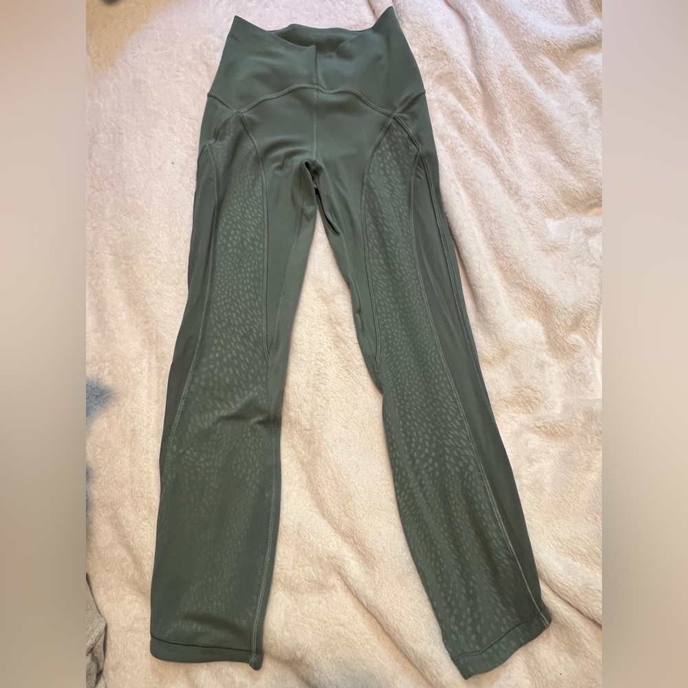 Lululemon leggings
